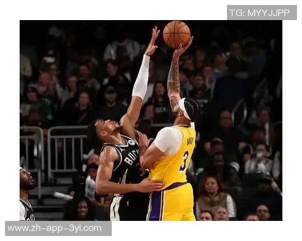 安东尼戴维斯表现出色14投8中砍下25分助球队获胜并贡献多项数据 安东尼戴维斯表现出色14投8中砍下25分助球队获胜并贡献多项数据