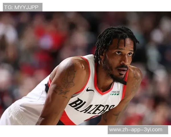 开拓者官方发布海报庆祝阿夫迪亚卡马拉霍勒迪入选ESPN前100球员