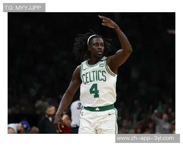 安芬尼西蒙斯谈与马祖拉的默契建立过程及其对球队磨合的积极影响