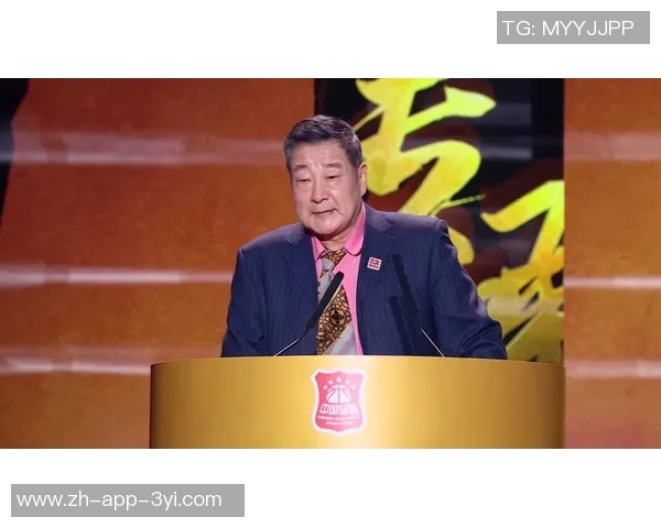 回顾中国篮球名人堂李震中辉煌岁月的珍贵老相册 回顾中国篮球名人堂李震中辉煌岁月的珍贵老相册