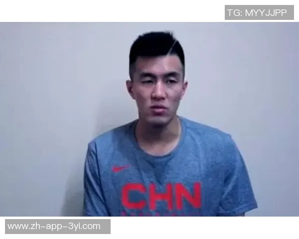 泰山队主场平局遭遇三连平球员谢场时满脸遗憾与失落 泰山队主场平局遭遇三连平球员谢场时满脸遗憾与失落