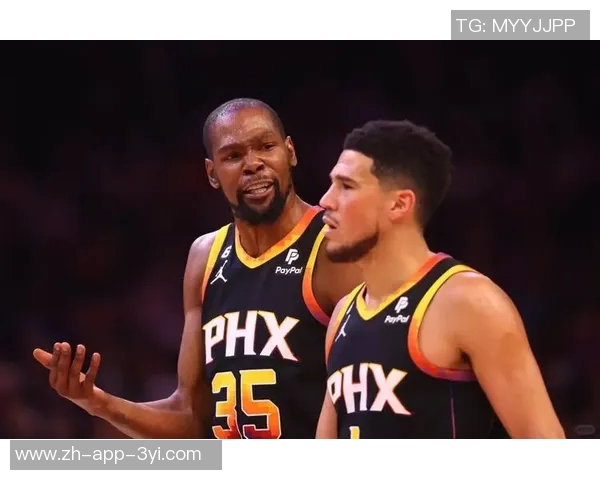 太阳主帅称赞布克表现出色并表示将提升队友状态以求更好表现 太阳主帅称赞布克表现出色并表示将提升队友状态以求更好表现