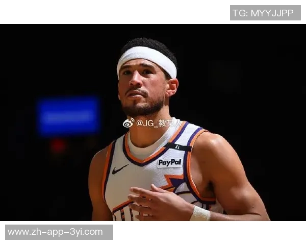 布克:回馈中国篮球迷的热情与尊重是我们的责任与荣幸 布克:回馈中国篮球迷的热情与尊重是我们的责任与荣幸